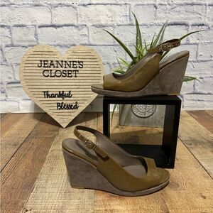 Boden Patent Leather/Suede Slingback Wedge Sandals
Women's Size 39 US 8